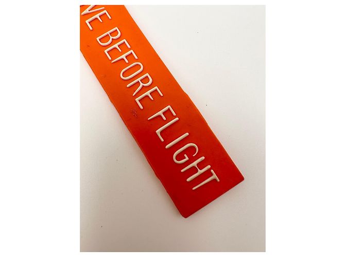 DIOR accessorio  in gomma "Remove Before Flight" - vista 5