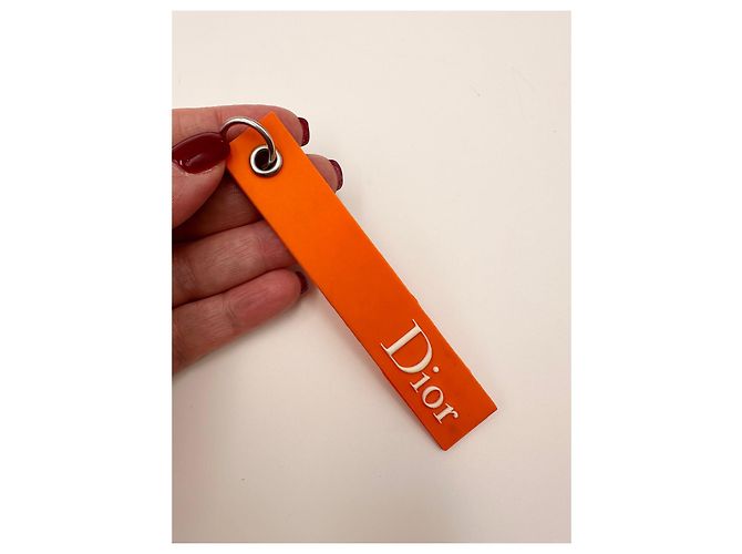 DIOR accessorio  in gomma "Remove Before Flight" - vista 7