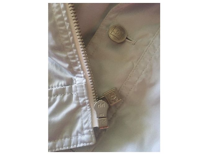 Chanel Jacke Silberfarben aus Polyester - Ansicht 6