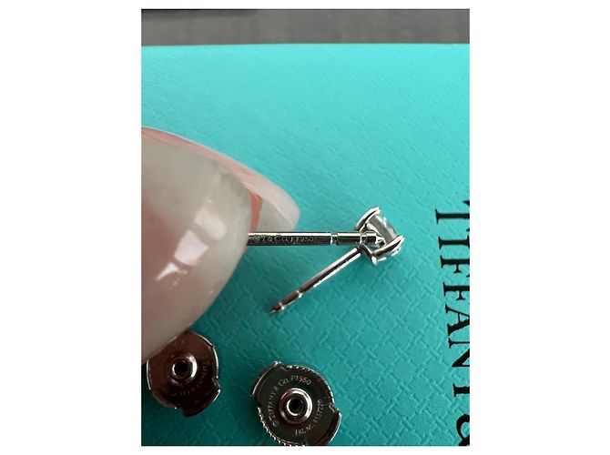 Solitaire Diamantstecker von Tiffany & Co Weiß - Ansicht 5