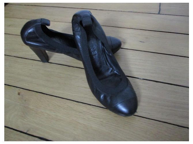 Chanel Décolleté in pelle nera, Pointure 37. Nero - vista 3