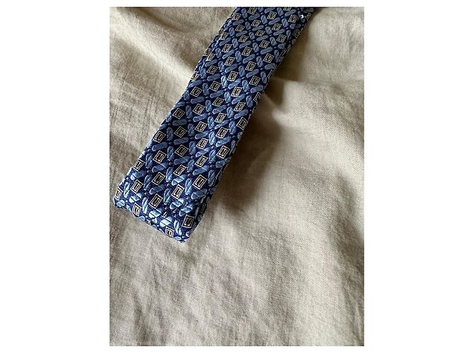 Cravatta Christian Dior in seta blu con monogramma CD Blu navy Blu chiaro Blu scuro - vista 4