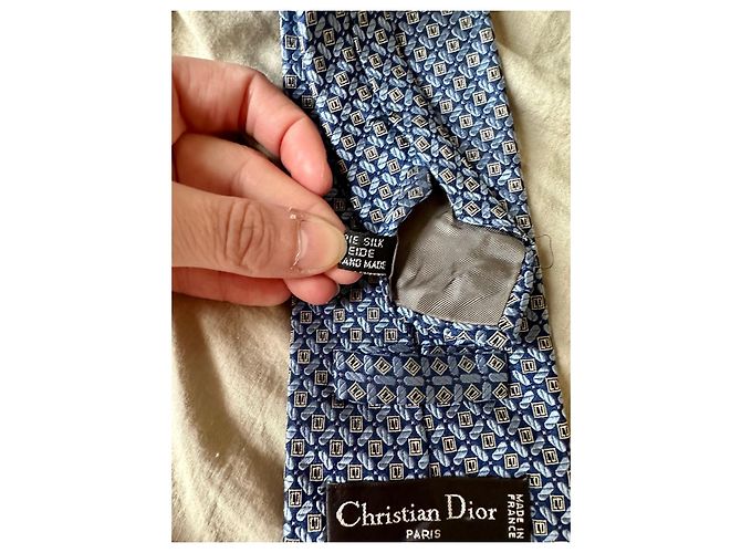 Cravatta Christian Dior in seta blu con monogramma CD Blu navy Blu chiaro Blu scuro - vista 5