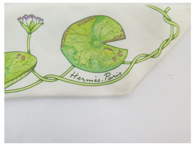 Hermès SCIARPA HERMES TWILLY UN GIARDINO SUL NILO SCIARPE IN SETA ECRUE SCIARPA IN SETA Crudo - vista 3