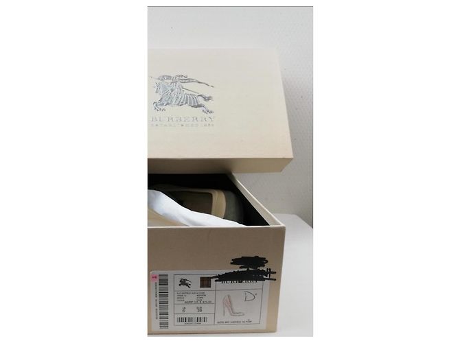 Burberry Slingback Pumps Leder Hellbraun - Ansicht 11