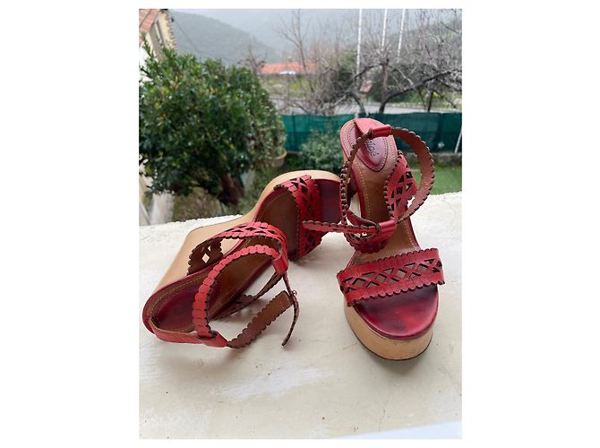 Sandali con tacco Chloé in pelle corallo - vista 6