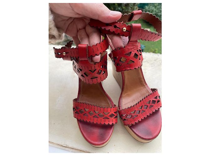 Sandali con tacco Chloé in pelle corallo - vista 7