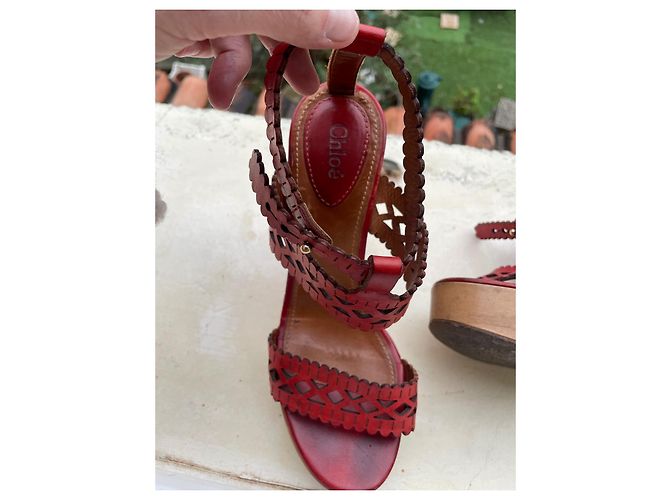 Sandali con tacco Chloé in pelle corallo - vista 8