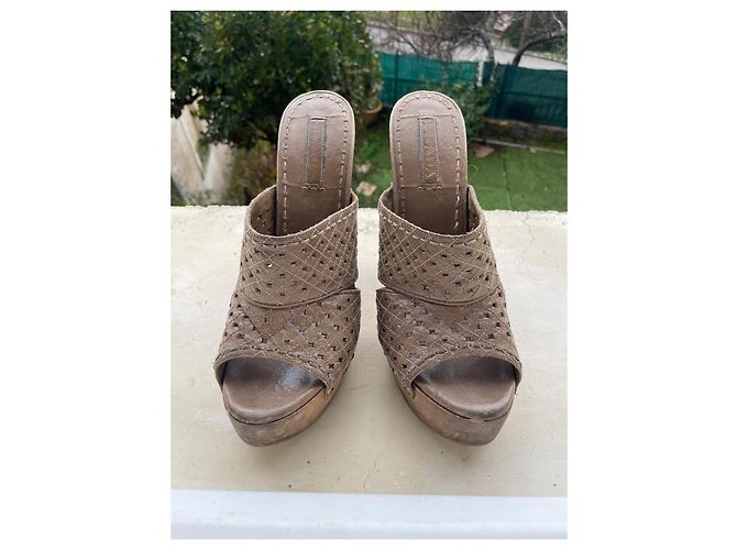 Prada Clogs Beige Exotic Leather 40 - view 2