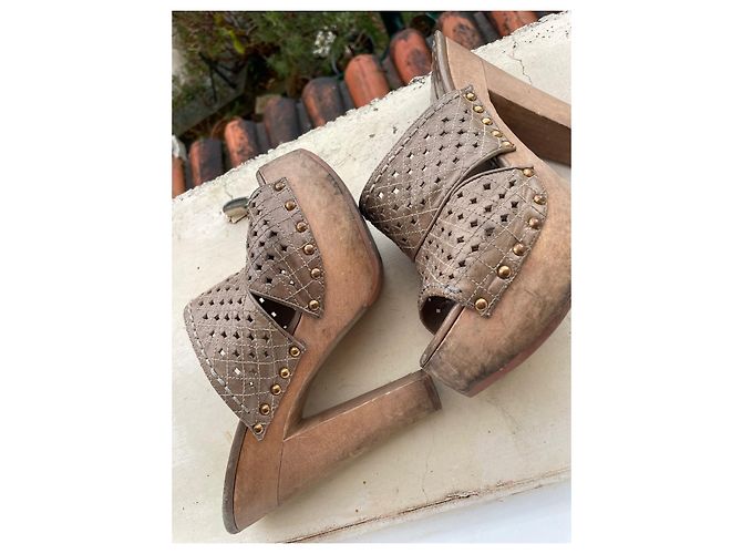 Prada Clogs Beige Exotic Leather 40 - view 4