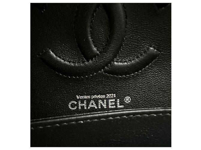 Timeless Borsa Chanel in pelle verniciata nera chevron Nero - vista 6