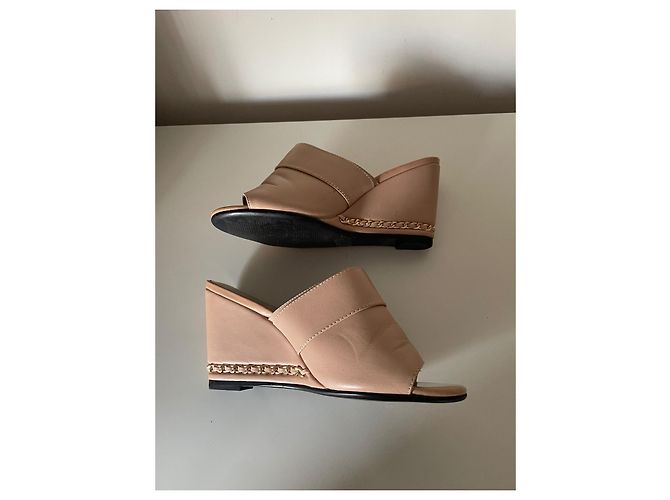 Chanel Mules compensées Beige - vue 8