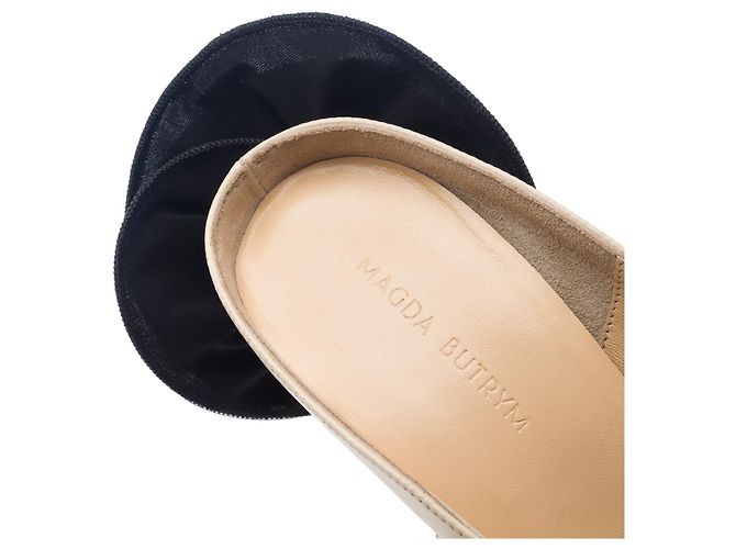 Autre Marque UNSIGNED shoe / UNSIGNED in Beige Leather - 101671 - view 7