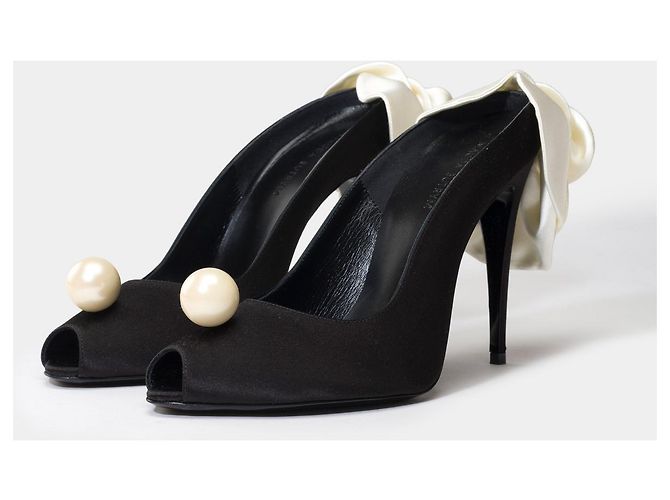 Autre Marque UNSIGNED shoe / UNSIGNED in Black Polyester - 101675 - view 2