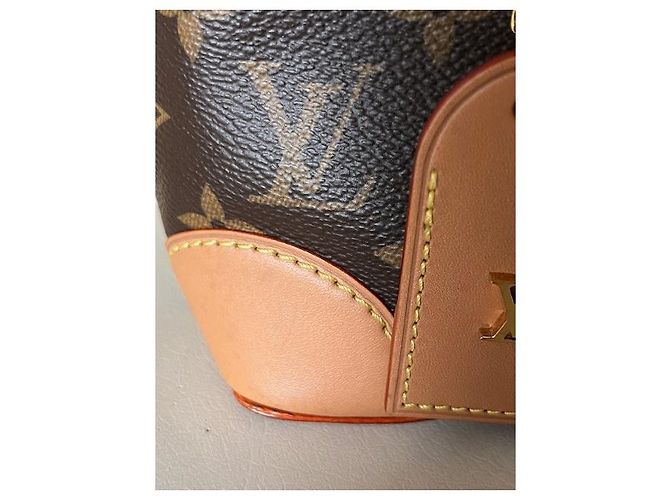 Noe Louis Vuitton Monogram Nano Noé Marrone Marrone chiaro Marrone scuro - vista 3