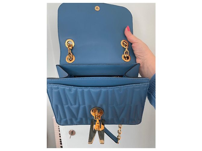Borsa a tracolla trapuntata con placca logo Moschino Blu - vista 2