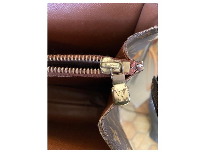 Louis Vuitton Monogram Doctor Bag Brown Leather - view 12