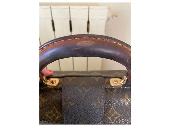 Louis Vuitton Monogram Doctor Bag Brown Leather - view 3