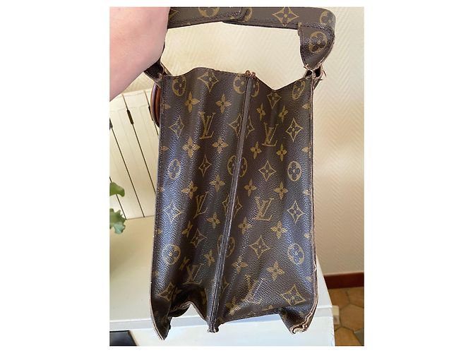Louis Vuitton Monogram Doctor Bag Brown Leather - view 5