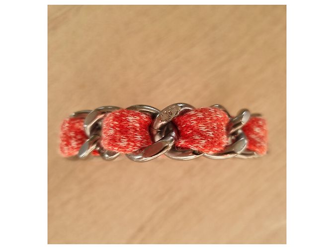 Bracciale rigido CHANEL in metallo con logo CC in tessuto arancione Argento - vista 2