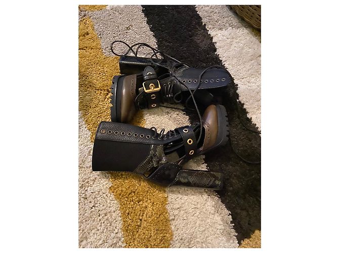 Botas Burberry Westmarsh de cuero kaki Caqui - vista 3