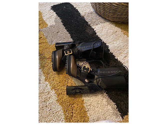 Botas Burberry Westmarsh de cuero kaki Caqui - vista 5