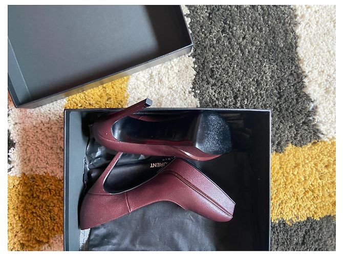 Décolleté Yves Saint Laurent Janis Pelle Rosso Scuro Bordò - vista 2