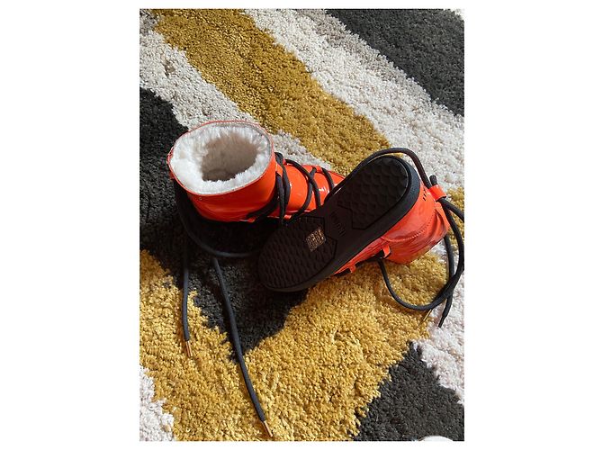 Botas Inuikii Naranja Charol - vista 6