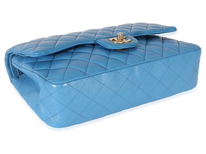 Timeless Chanel Lambskin Blue Quilted Medium gefütterte Klappentasche Blau - Ansicht 6