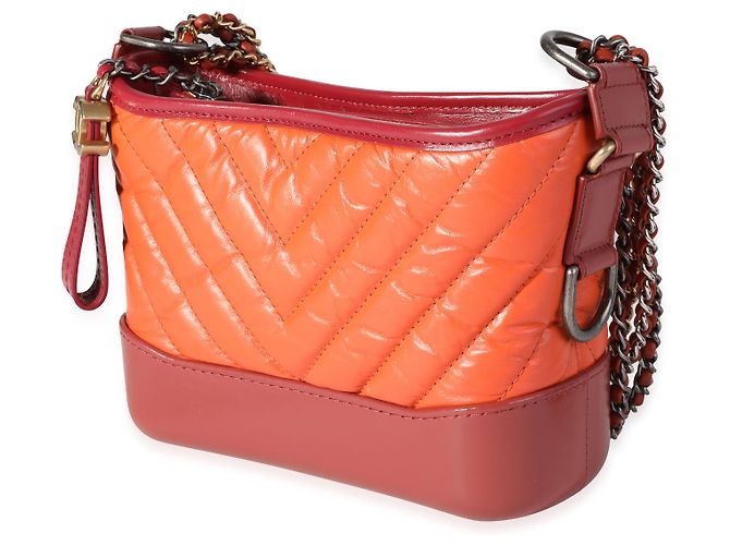 Chanel laranja e vermelho couro de bezerro envelhecido Chevron acolchoado pequeno Gabrielle Hobo - vista 3
