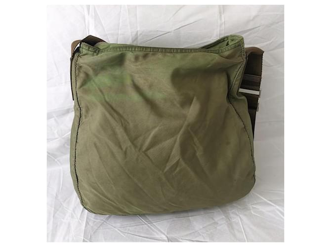 Borsa a tracolla Prada Nylon Verde - vista 4