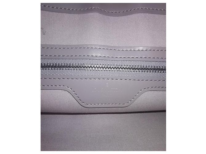 Borsa a tracolla Louis Vuitton Viola in Tela Porpora - vista 6