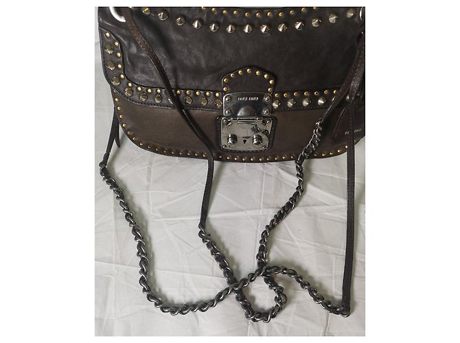 Borsa da viaggio Miu Miu in pelle con borchie grigia Grigio - vista 3