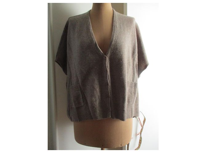 Gerard Darel Strickjacke aus Wolle und Kaschmir in Übergröße. Taille 1. Beige - Ansicht 2
