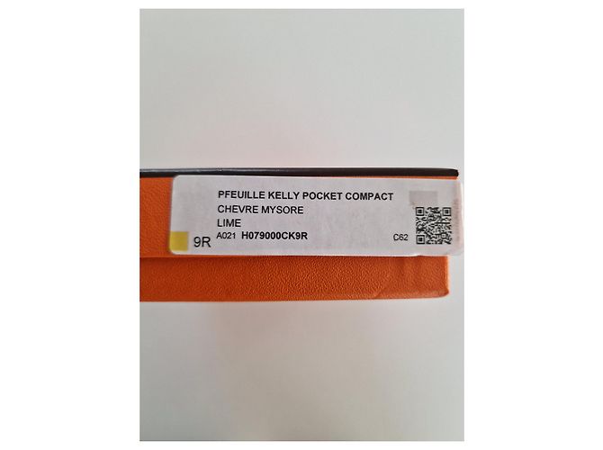 Hermès cartera compacta con bolsillo Kelly Amarillo - vista 6