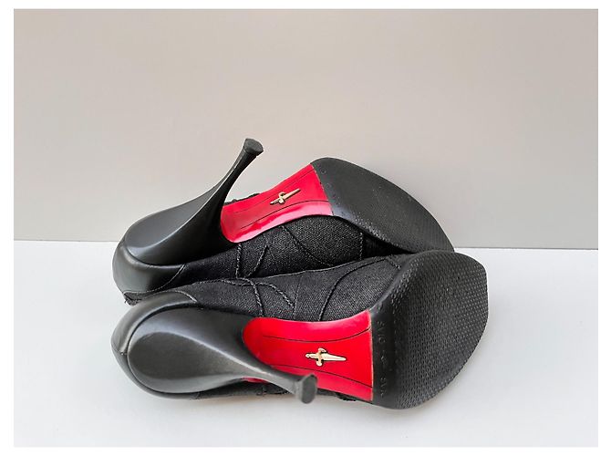 Cesare Paciotti heels Nero - vista 9