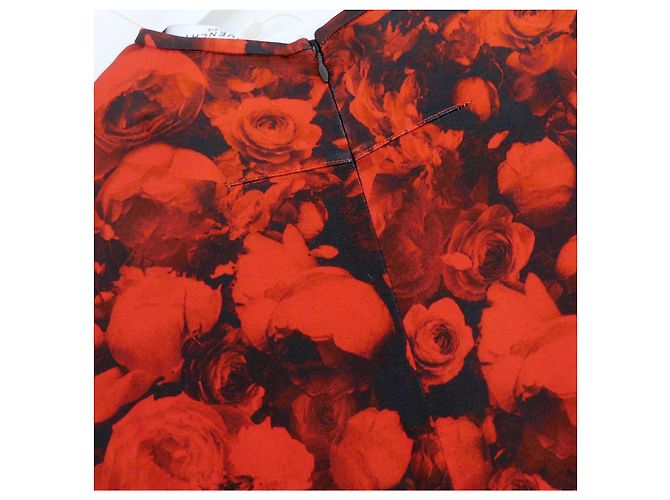 Vestido con estampado de rosas rojas de Givenchy - vista 6