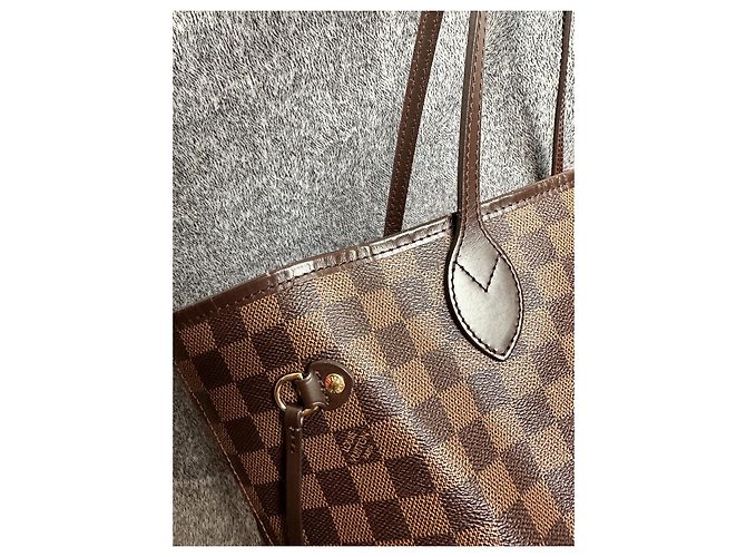 Louis Vuitton Nevefull MM Damier Ebene Marrone Marrone scuro - vista 2