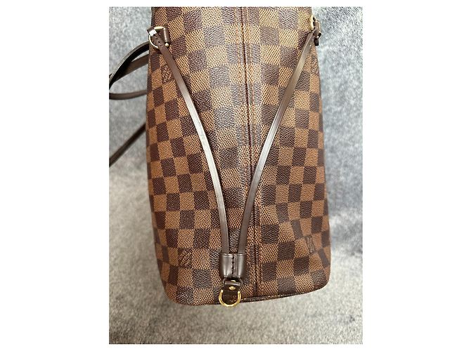 Louis Vuitton Nevefull MM Damier Ebene Marrone Marrone scuro - vista 3