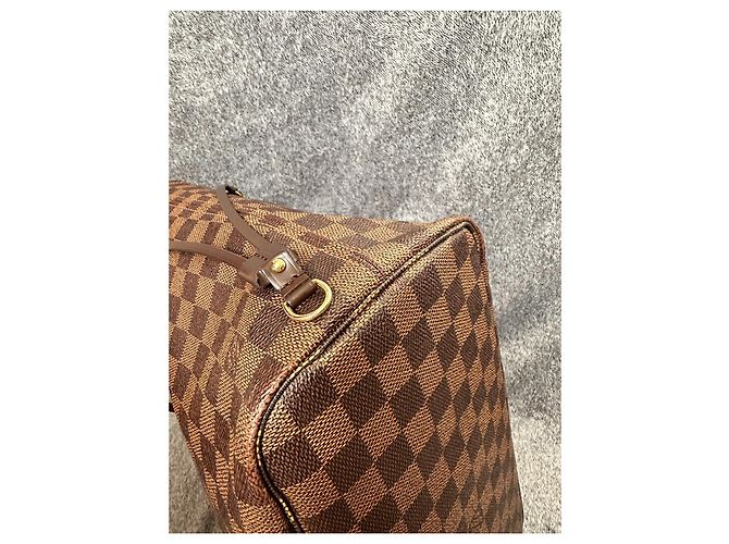 Louis Vuitton Nevefull MM Damier Ebene Marrone Marrone scuro - vista 9