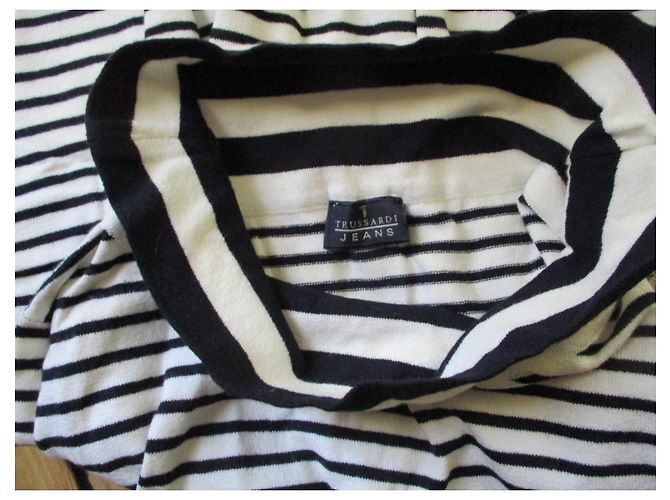 Trussardi Jeans oben/Gestreifter Pulli. Größe L. Aus weiß - Ansicht 3