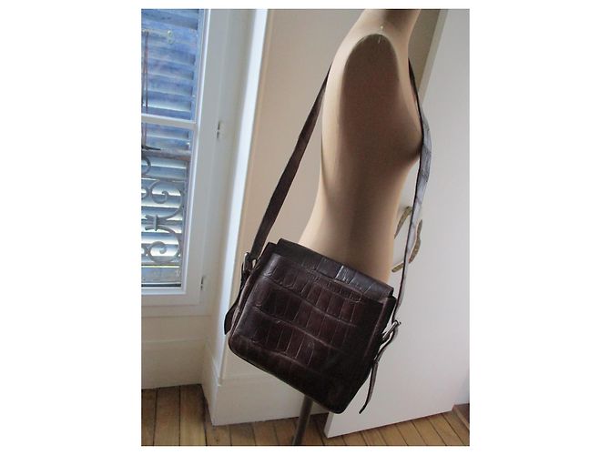 Autre Marque Borsa in coccodrillo marrone. - vista 3