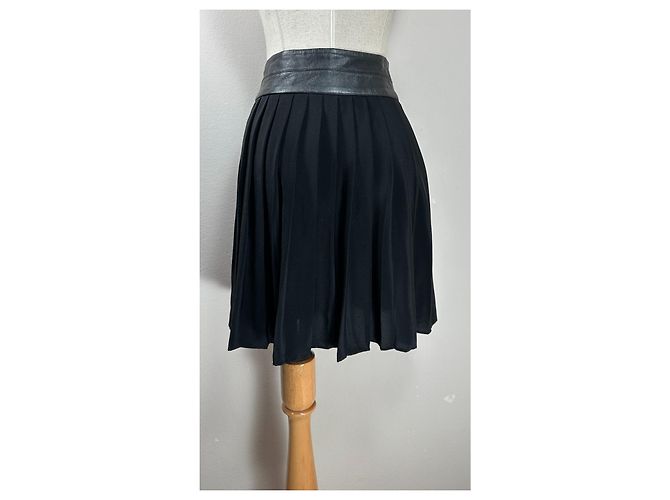 Falda de seda negra Max Fowles con cinturón de cuero Negro - vista 3