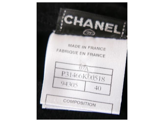 Chanel 2007 Kaschmirkleid mit Blumenapplikation Schwarz - Ansicht 10
