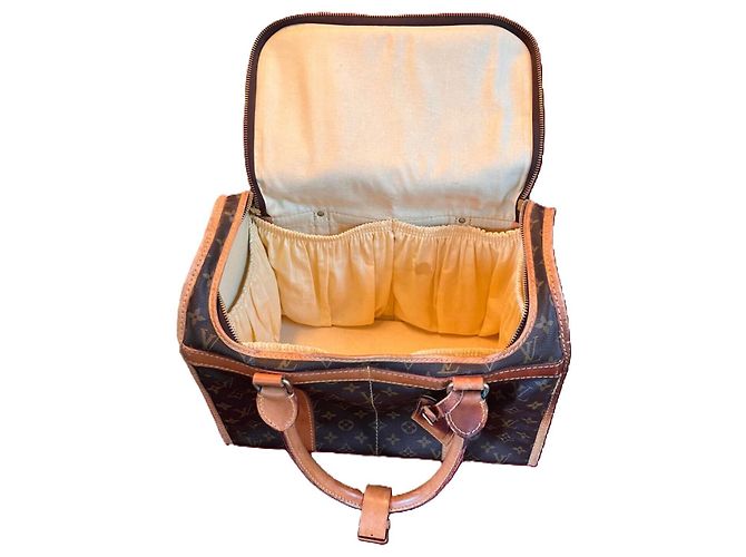 Louis Vuitton Vanity in pelle marrone - vista 4