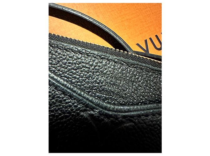 Pallas Louis Vuitton Uniform Nero - vista 7