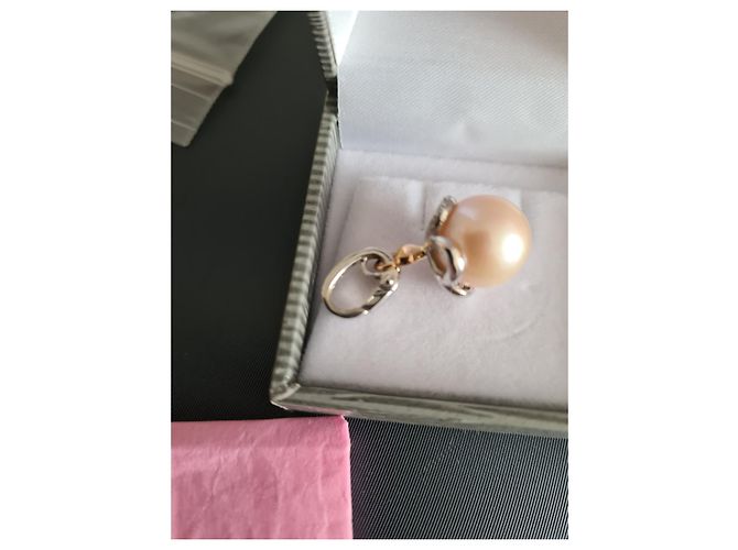 Autre Marque Pendente con Perla d'Acqua Dolce e Diamanti in Oro Bianco Beige - vista 5