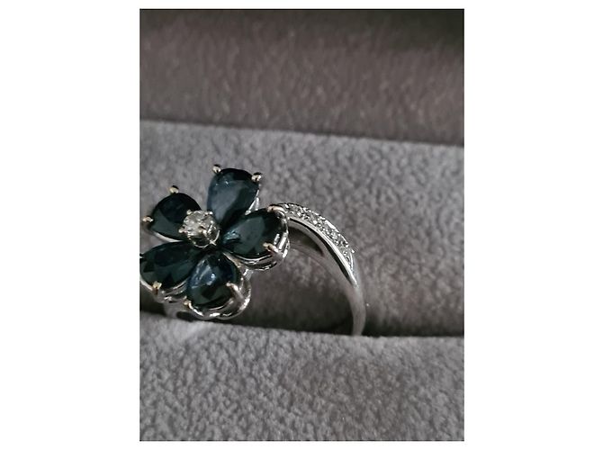 Autre Marque Blumenring aus Weißgold 18 Cts Blau - Ansicht 7