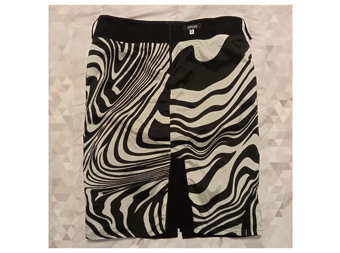 Falda Versace Jeans Couture negra de viscosa Negro - vista 9