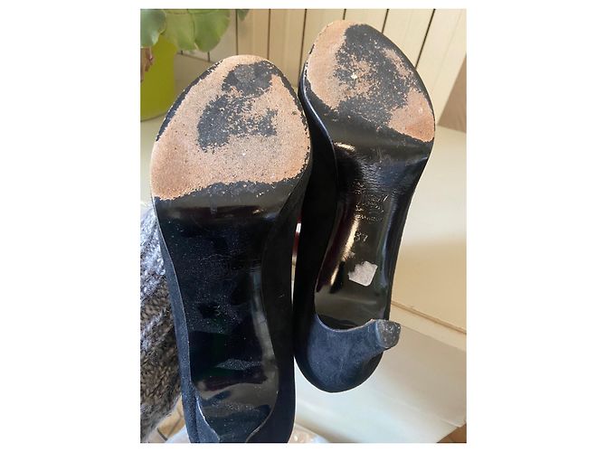 Pierre Hardy Pumps aus schwarzem Wildleder mit offener Spitze - Ansicht 12